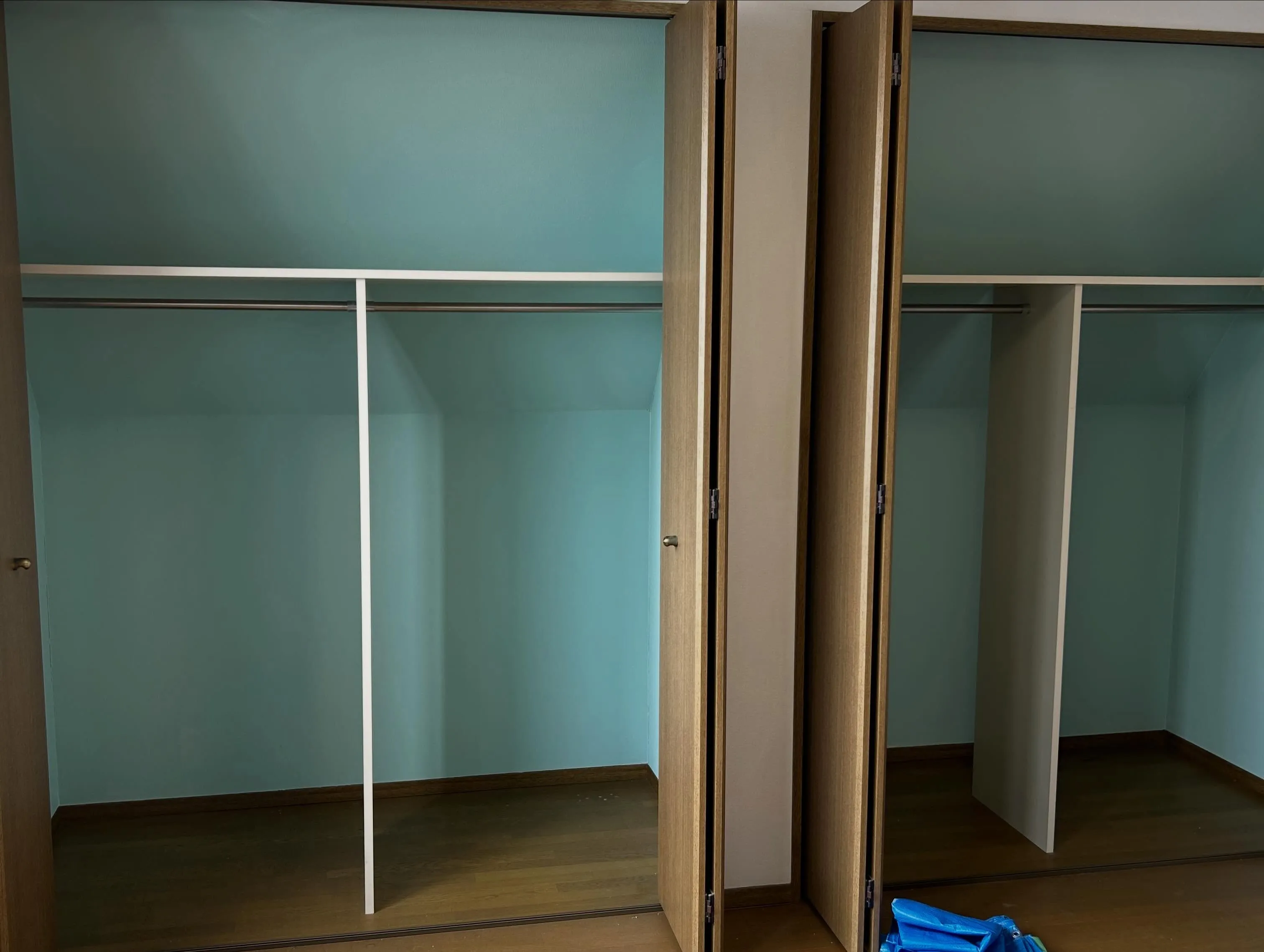 今回は　3階建ての戸建を施工して来ました。
